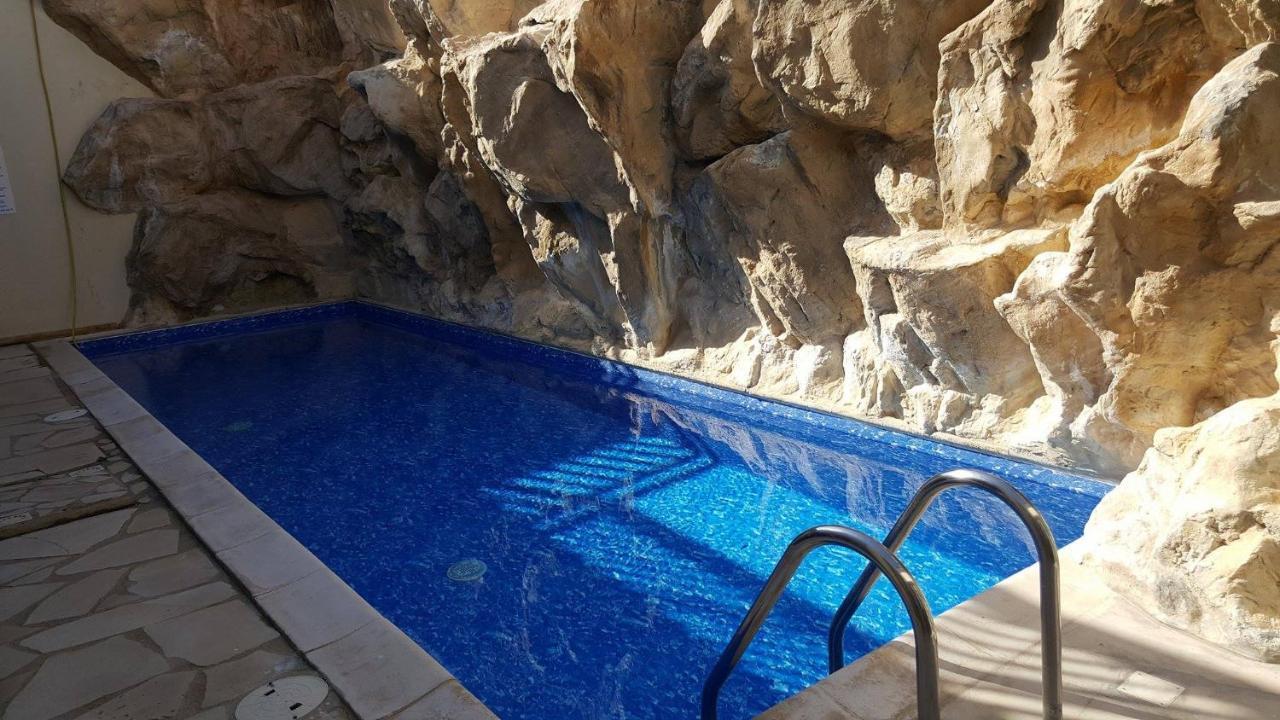 C5 Vanessa Poolside Apartment ペイヤ エクステリア 写真