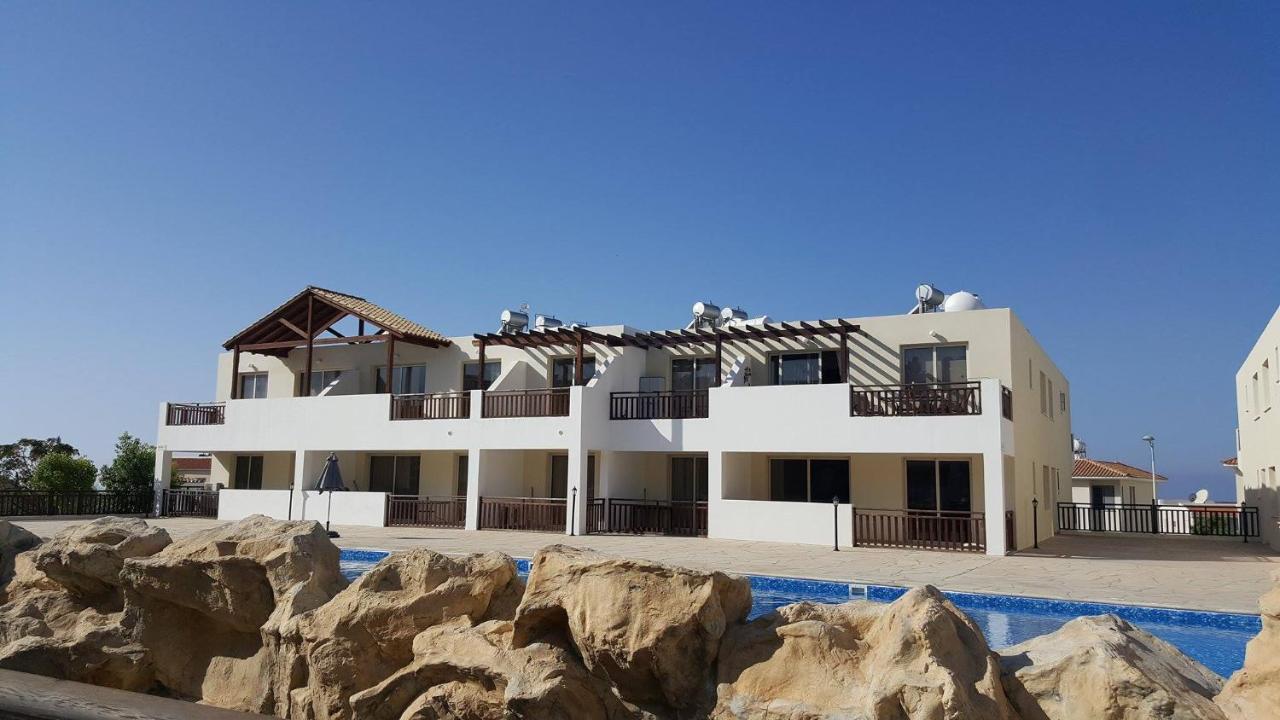 C5 Vanessa Poolside Apartment ペイヤ エクステリア 写真