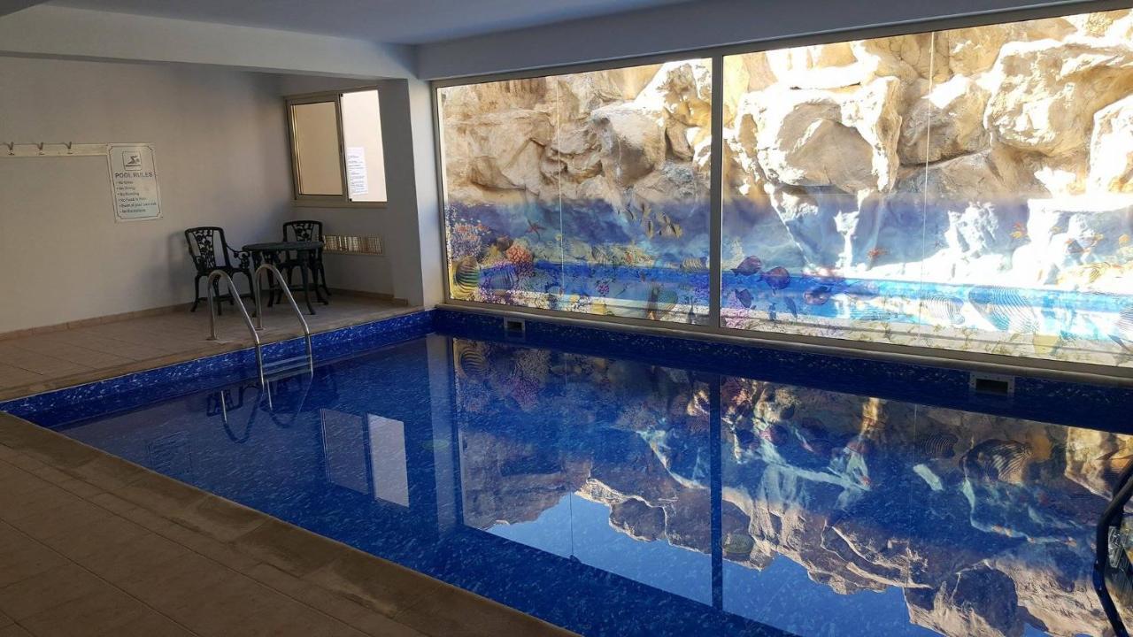 C5 Vanessa Poolside Apartment ペイヤ エクステリア 写真